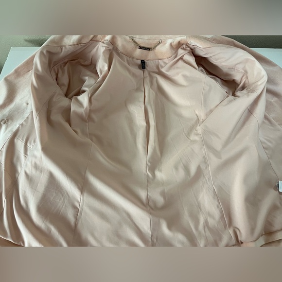 WHBM Light Pink Velvet Double Breasted Studio Blazer with Angled Closure Size 14 - Picture 8 of 14